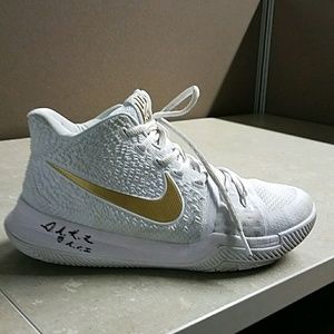 Meet your Posher, Malachi